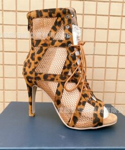 BOOT024