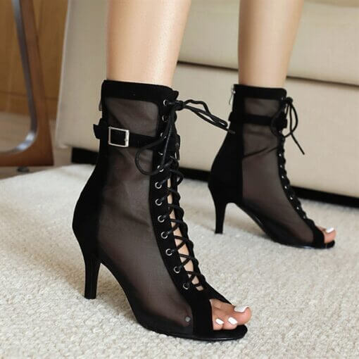 BOOT023